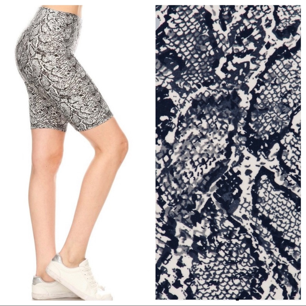 💓 Snakeskin Print Biker Shorts